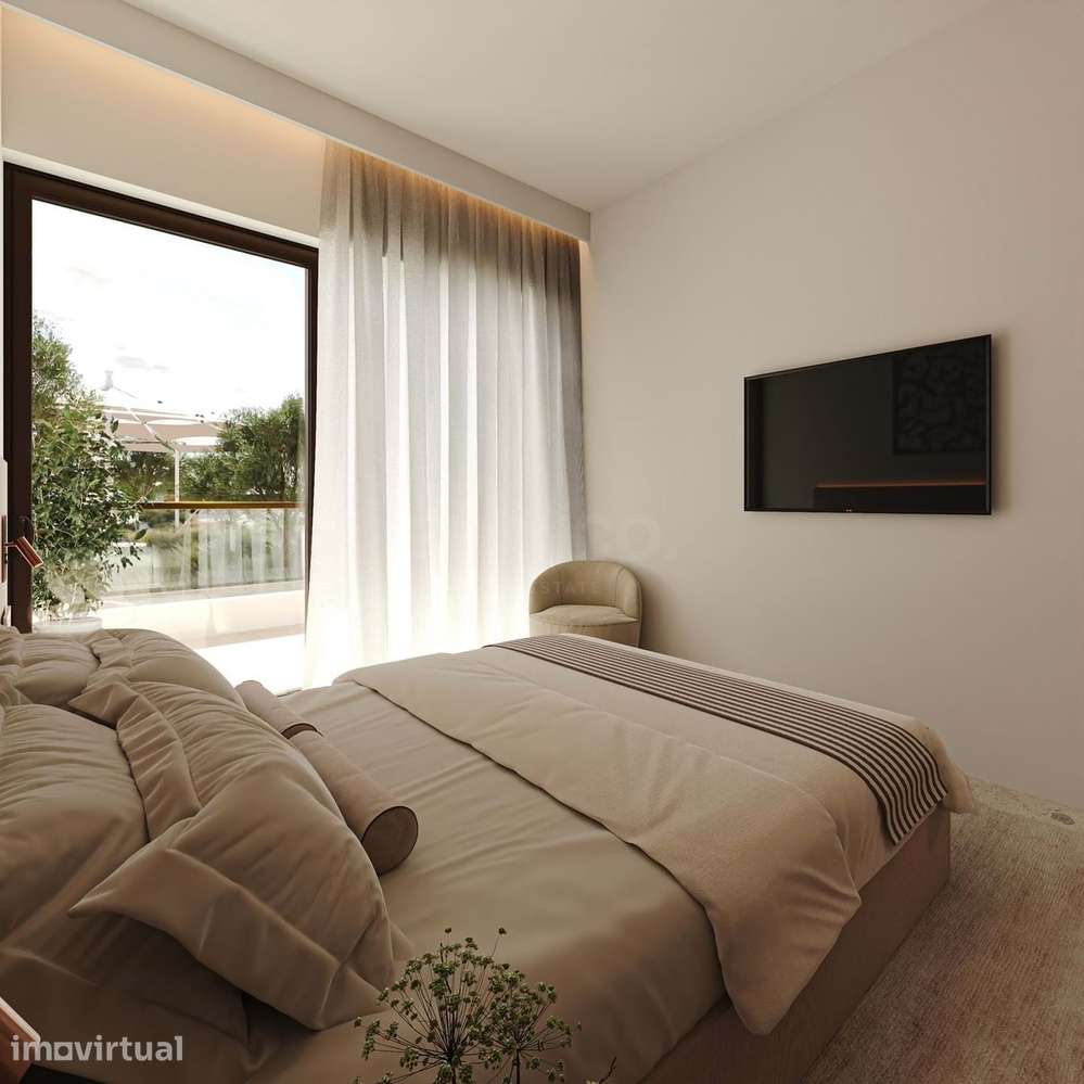 Apartamento T2 com Terraço na Cobertura e Jacuzzi | The Court, Carvoei - Grande imagem: 2/32