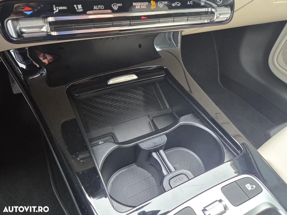 Mercedes-Benz A 250 e 8G-DCT Progressive Advanced - 27