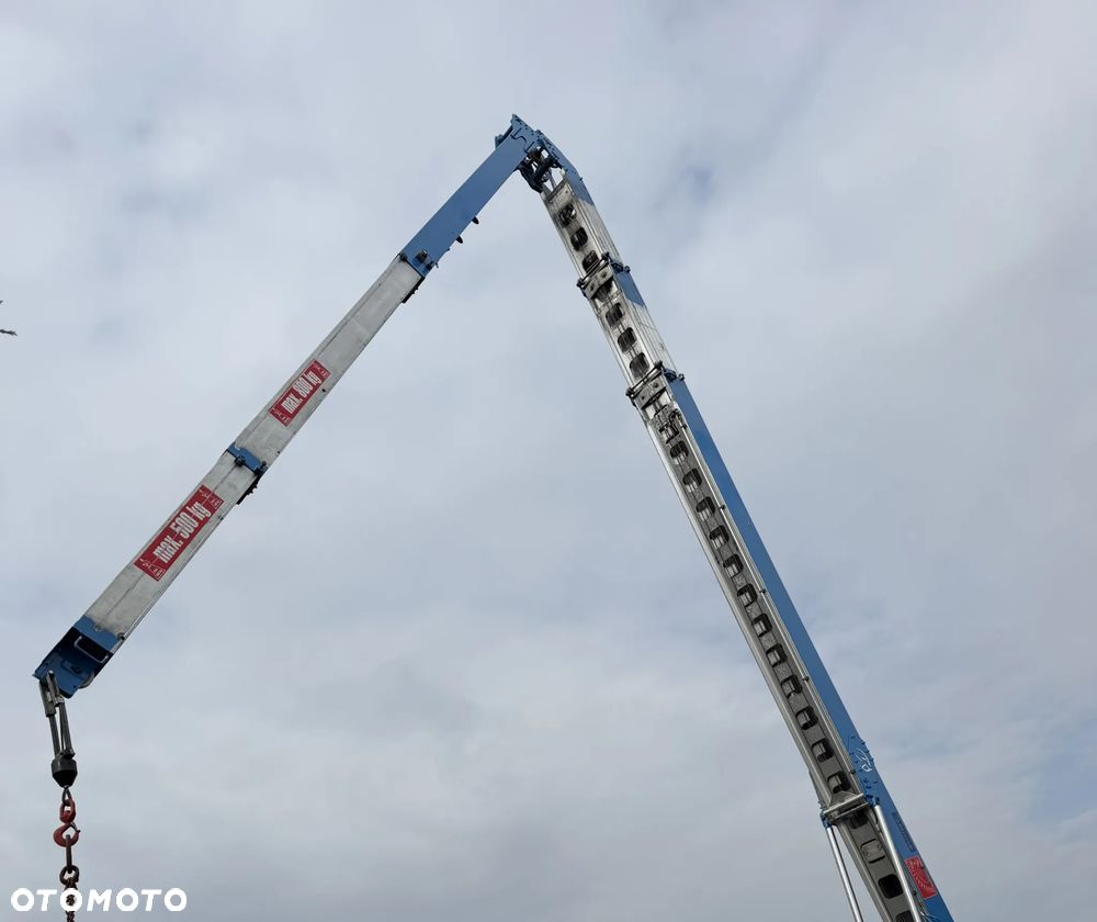 KLAAS 21/31TSP Dźwig Dekarski żuraw zwyżka podnośnik 31m. udźwig 1800kg max. Silnik Yanmar 3cyl. Dźwig Sterowany całkowicie zdalnie z pilota. Do 3,5 tony Transportowanie samochodem osobowym! Podwieszana oś Hydr. Własny Napęd Hydr. na 2 koła w terenie. Maszyna jak Nowa 2,5 tyś mtg. 2013r. Po serwisach Dekra BMWT. Sprowadzona z Norwegii. Nie różni się od nowej z salonu. Pełna Hydraulika w maszynie. Najbogatsza wersja. OKAZJA 230volt. Zero zużycia! - 34