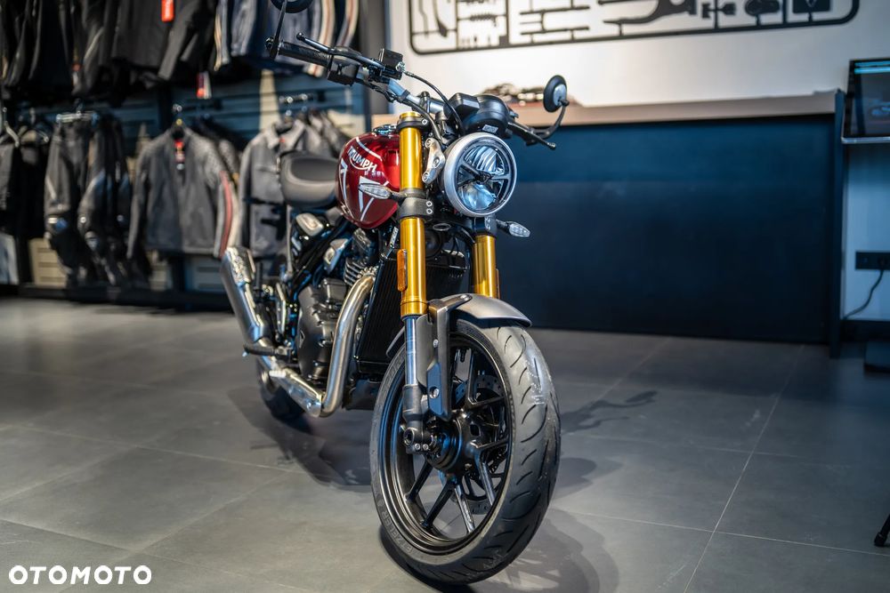 Triumph Inny