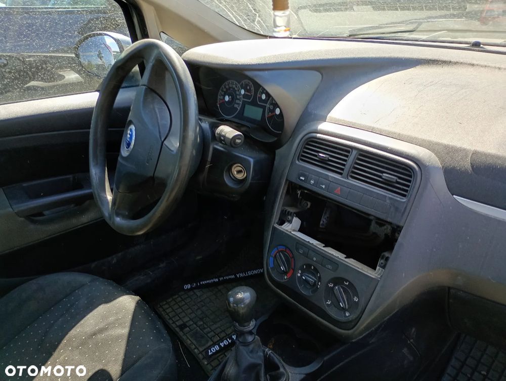 FIAT GRANDE PUNTO 05-1.2 OSŁONA PRZECIWSŁONECZNA PRAWA LEWA DASZEK SŁONECZNIK - 1