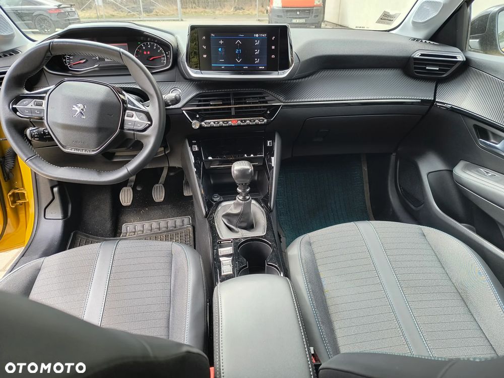 Peugeot 208 PureTech 100 Style - 15