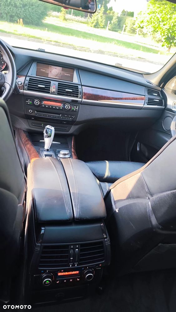 BMW X5 4.8 is Edition Exclusive - 20
