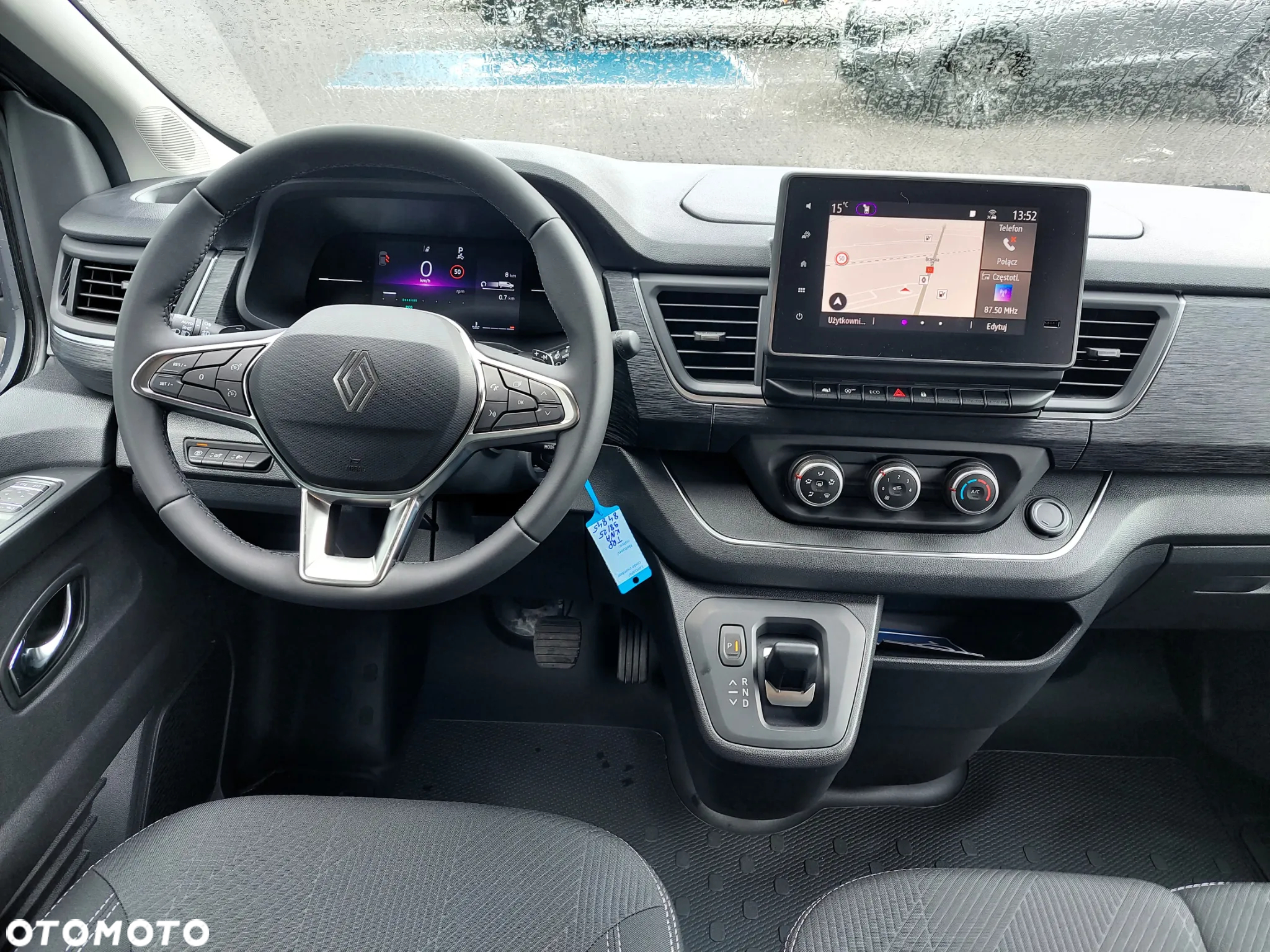 Renault Trafic - 8