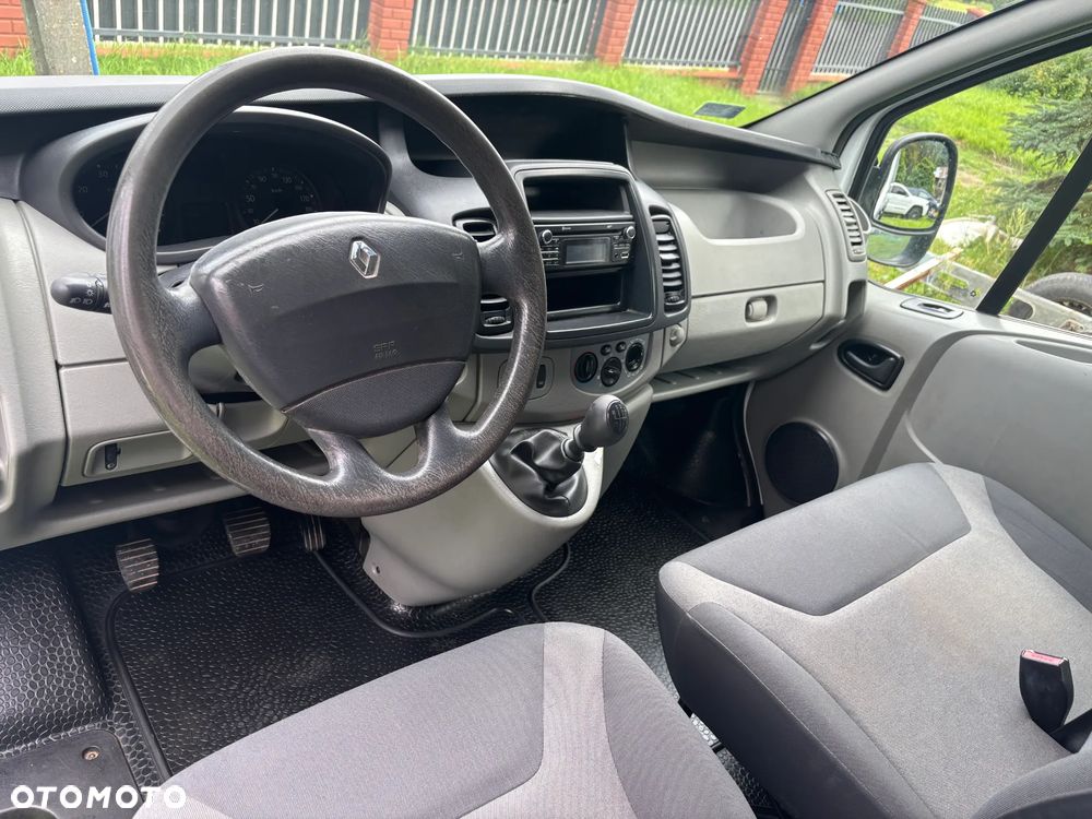 Renault Trafic II - 3