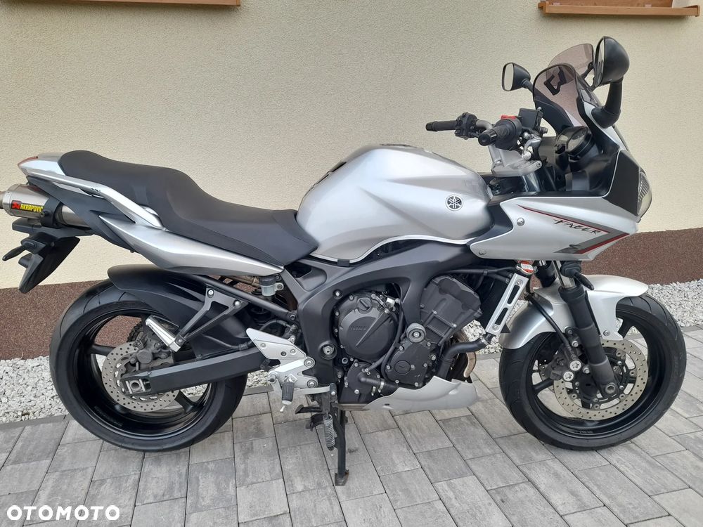 Yamaha FZ6 - 5