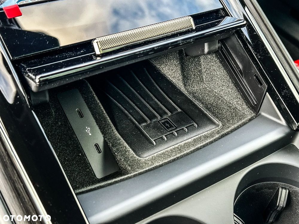 Porsche Panamera Turbo E-Hybrid PHEV - 18