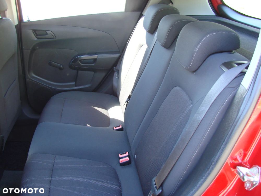 Chevrolet Aveo - 15