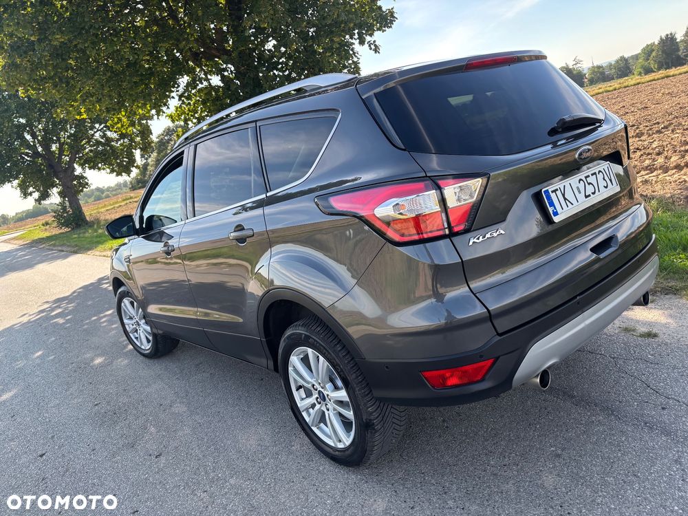 Ford Kuga - 11
