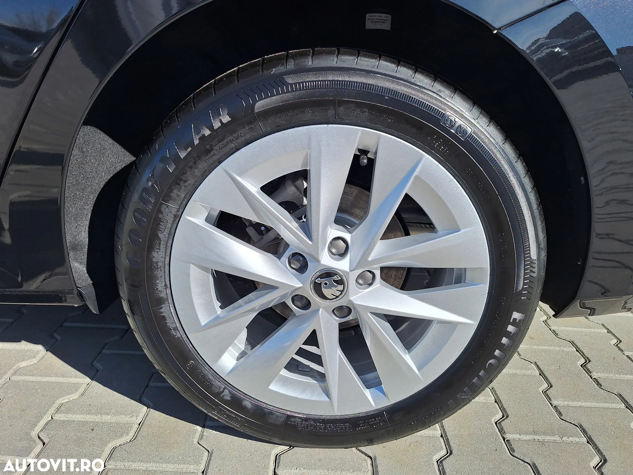 Skoda Octavia 1.5 TSI DSG MHEV Style - 5