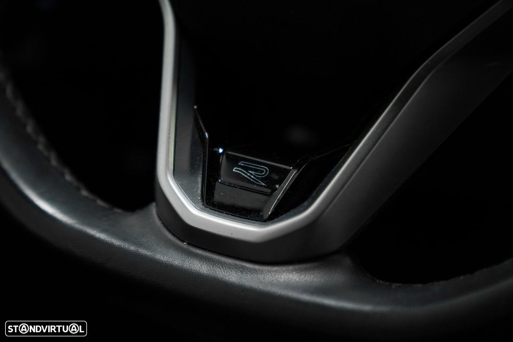 VW Tiguan 2.0 TDI R-Line DSG - 25