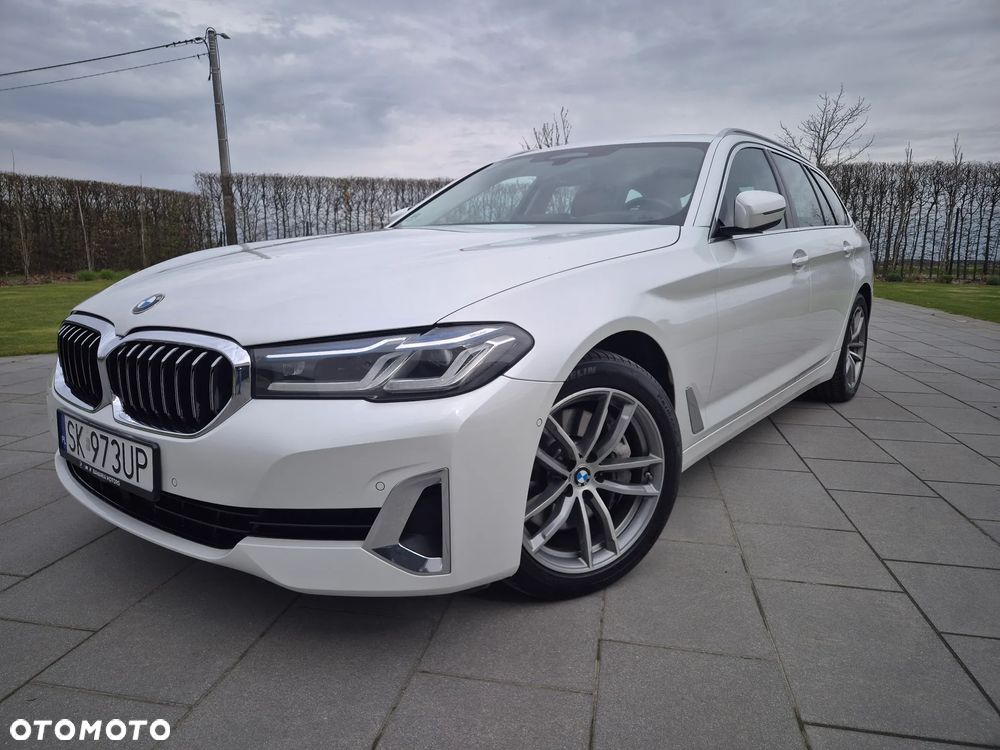 BMW Seria 5 530d xDrive Luxury Line sport - 1