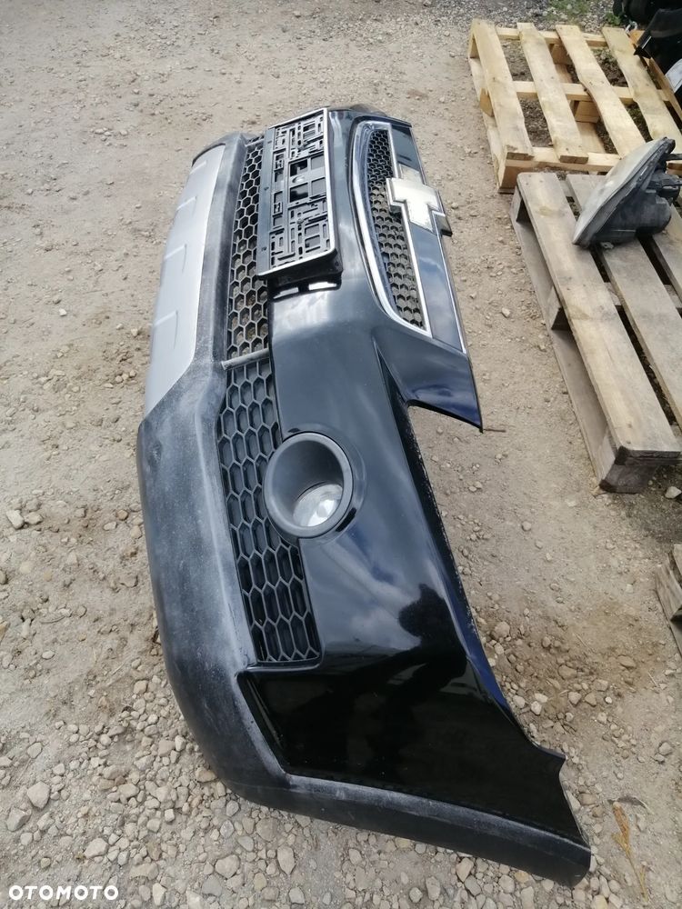 Chevrolet Captiva C100 zderzak przód maska błotniki kod lakieru 19U Black Mica bez korozji EU - 3