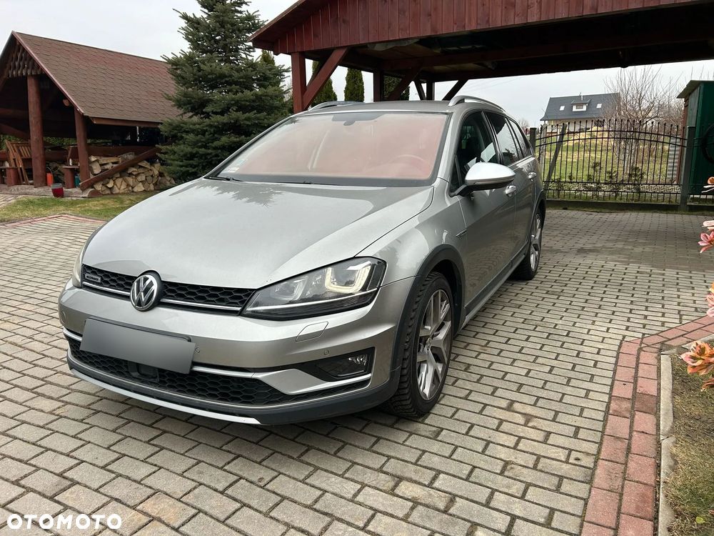 Volkswagen Golf Alltrack - 9