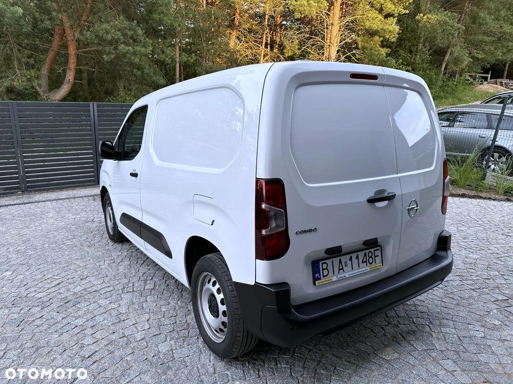 Opel Combo 1.5 CDTI Enjoy S&S - 30