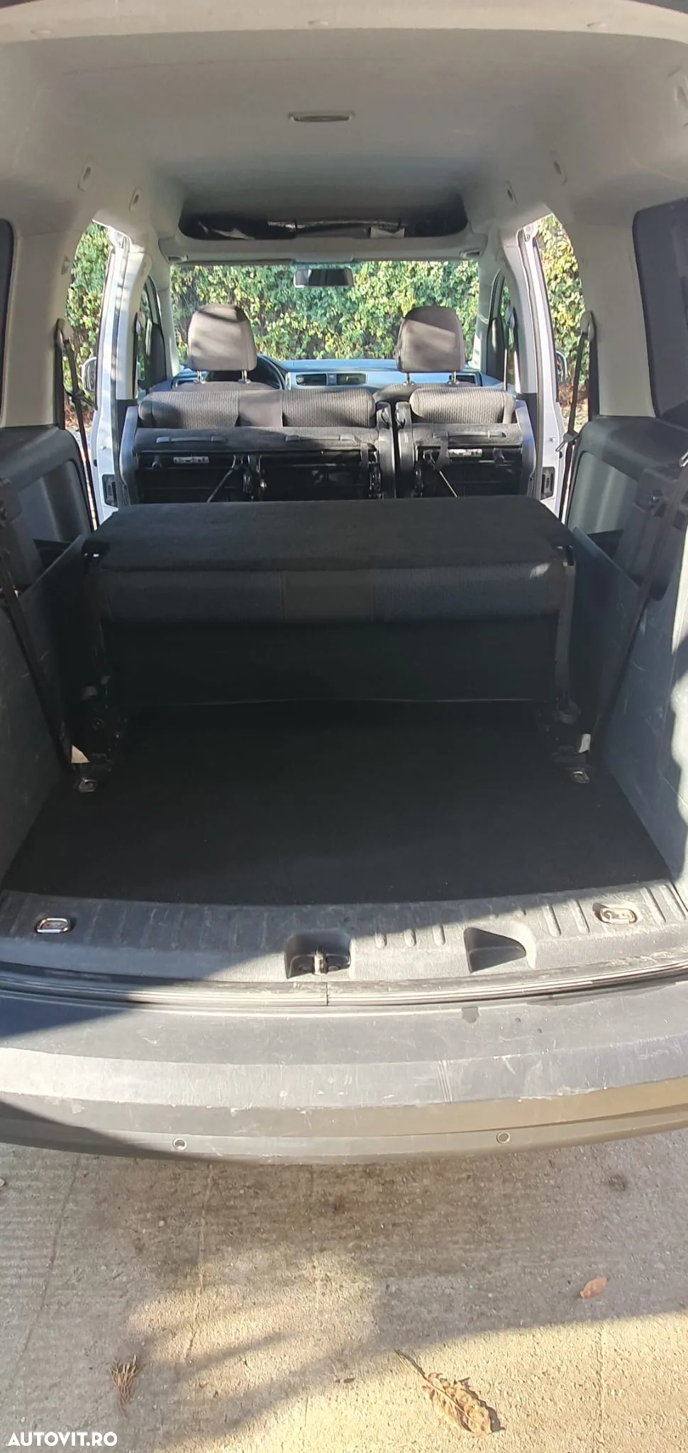 Volkswagen Caddy - 6