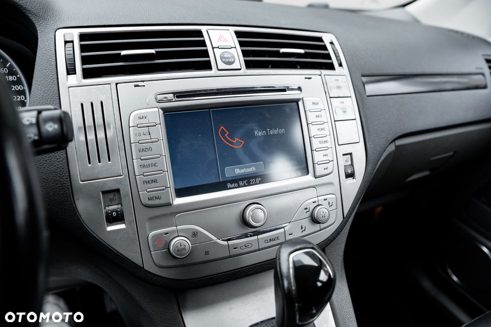 Ford Kuga 2.5 4x4 Titanium - 31