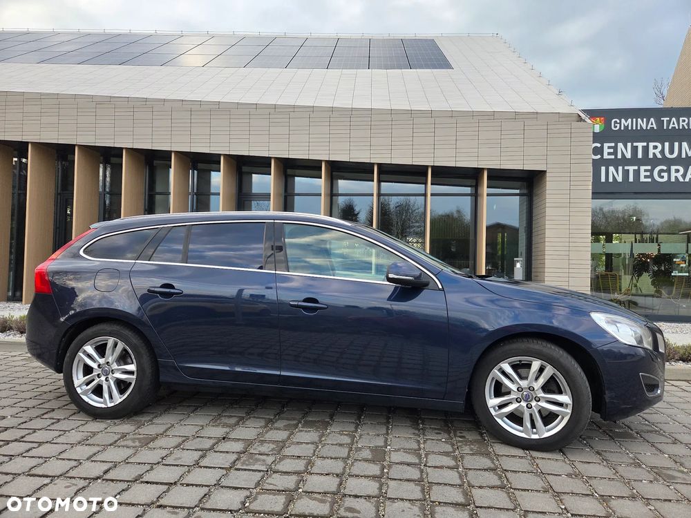 Volvo V60 T5 - 11
