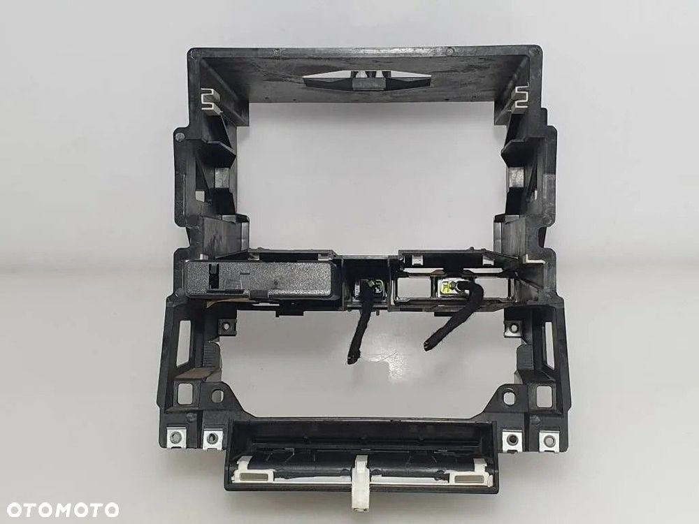 Audi A3 S3 8P 2006 LIFT KOSZ 2DIN WIZYTOWNIK AWARYJNE ESP 8P0941561D - 10