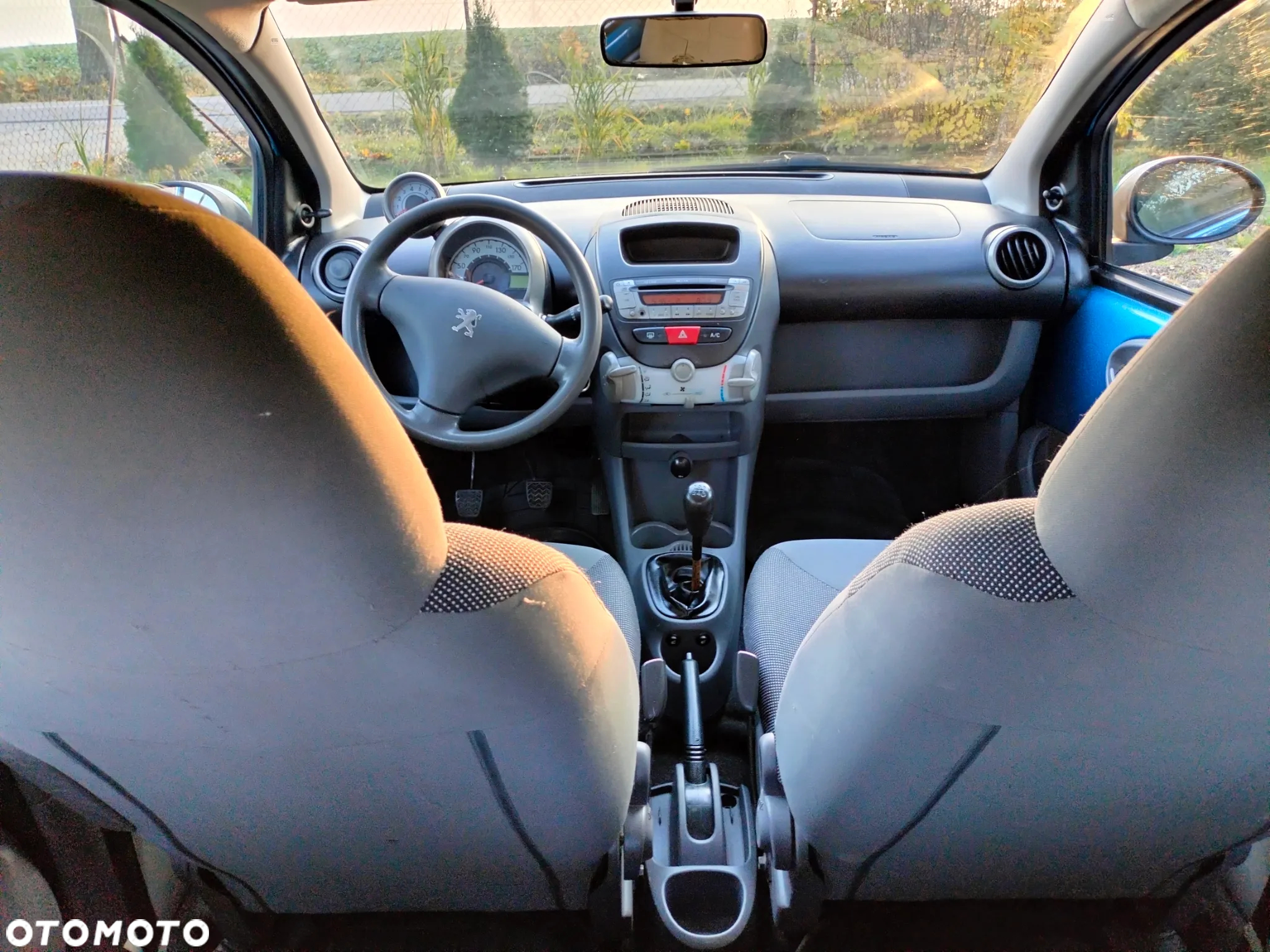 Peugeot 107 (70) 68 Active - 12
