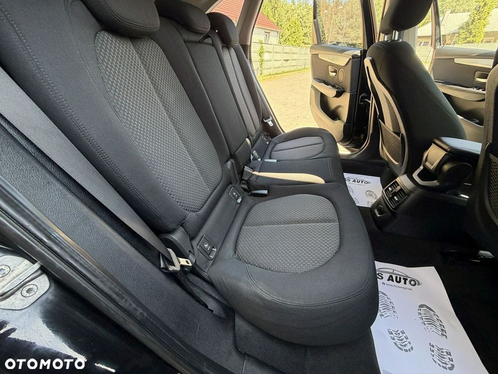 BMW Seria 2 218d - 20
