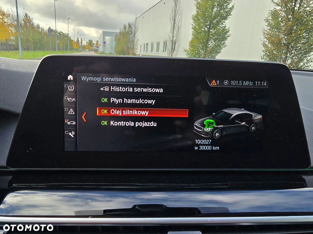 BMW Seria 5 ver-530e-iperformance-luxury-line-sport - 29