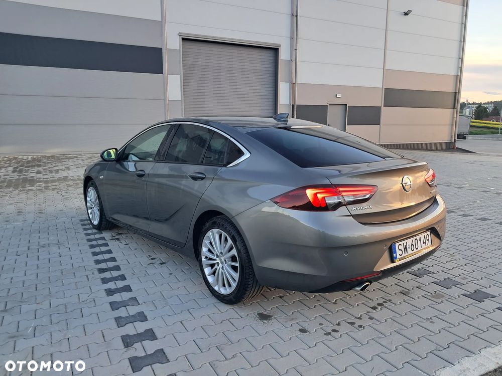 Opel Insignia - 23