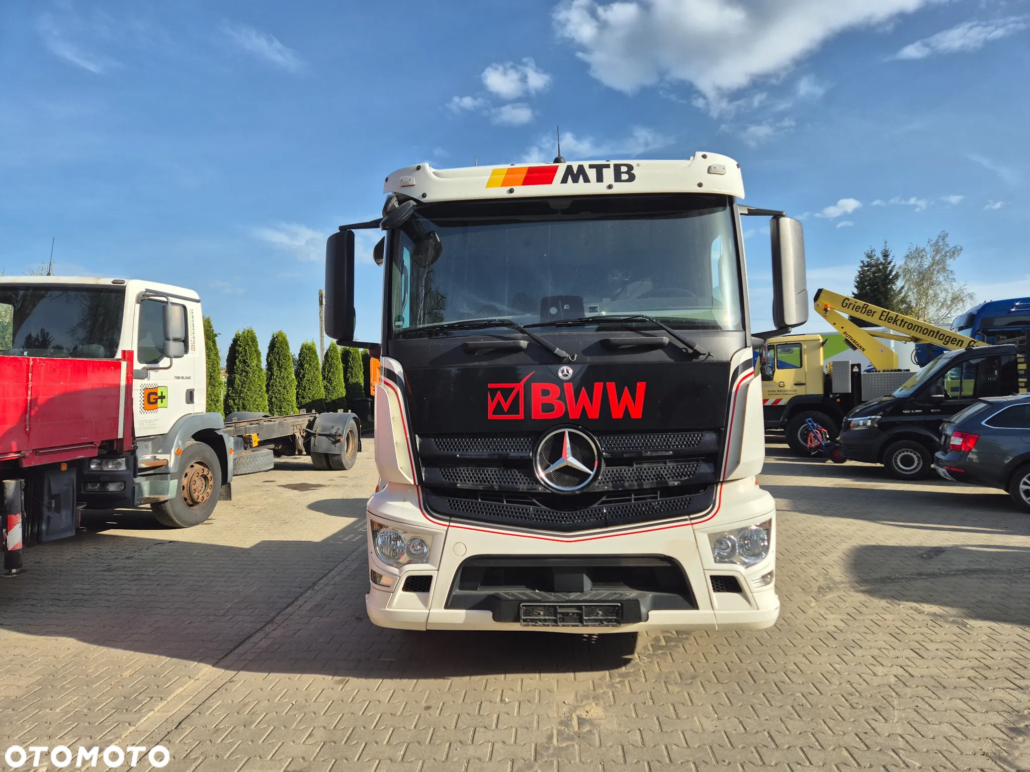 Mercedes-Benz Antos 1843 Euro 6/ Rama do zabudowy 4x2 / Niski/ Dzienny/  Beczka/ Beczkowóz/ Asenizacyjny/ Cysterna/ Wuko/ Hakowiec/ HDS/ Wywrotka/ Specjalny/ Sprowadzony z Niemiec ! - 2