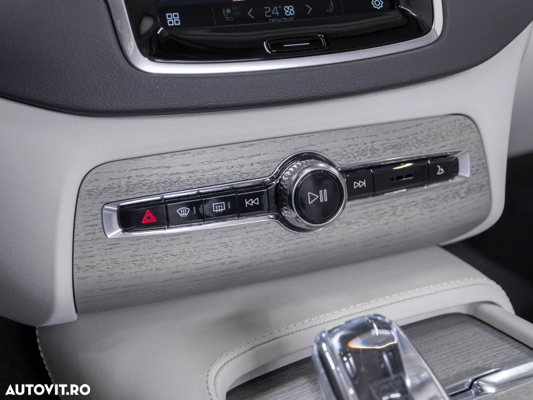 Volvo XC 90 Recharge T8 AWD Plus Bright - 25