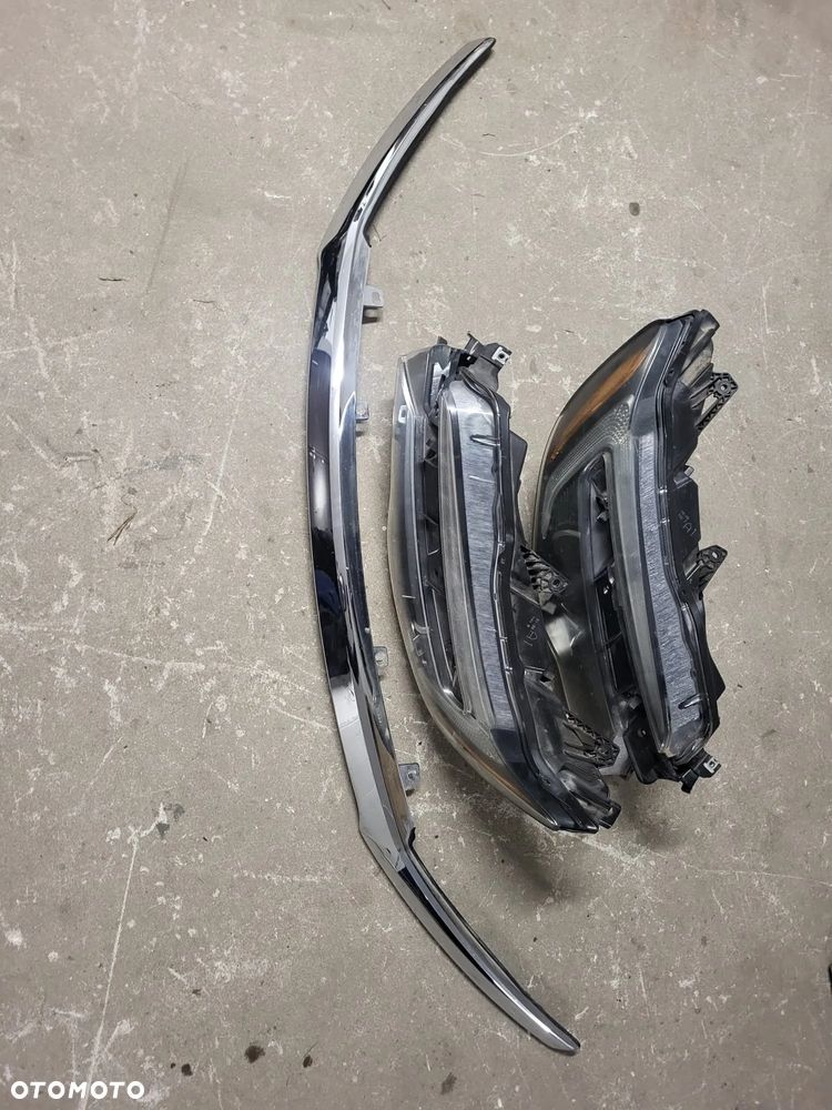 Honda pilot 2017rok lampy przod lewa prawa - 3