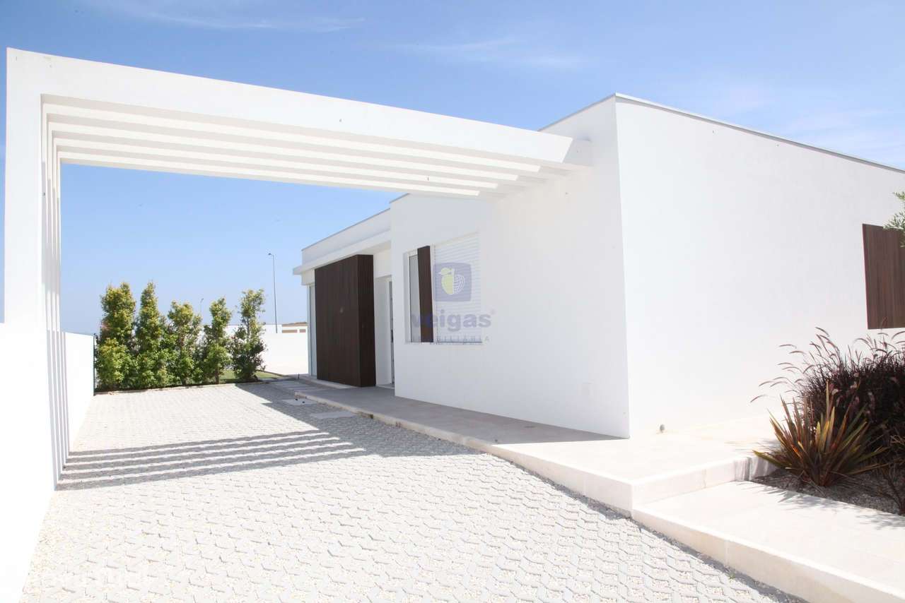 Moradia Unifamiliar com Piscina - Lourinhã - Grande imagem: 2/18