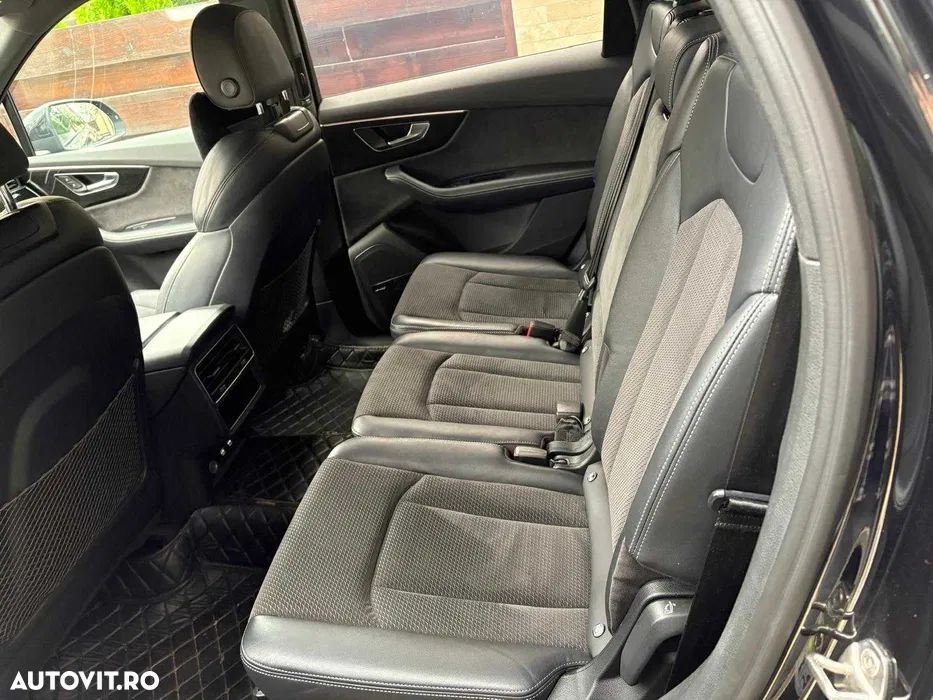 Audi Q7 3.0 50 TDI quattro Tiptronic MHEV S Line - 6