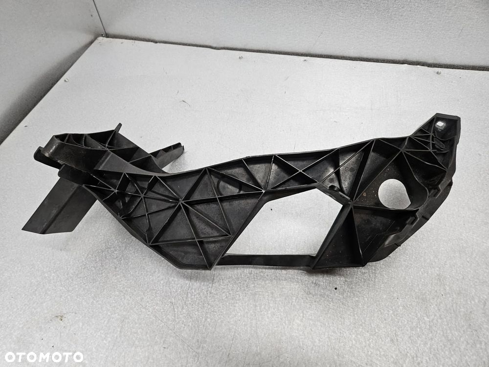 Q4 E-tron okular lampy - 4