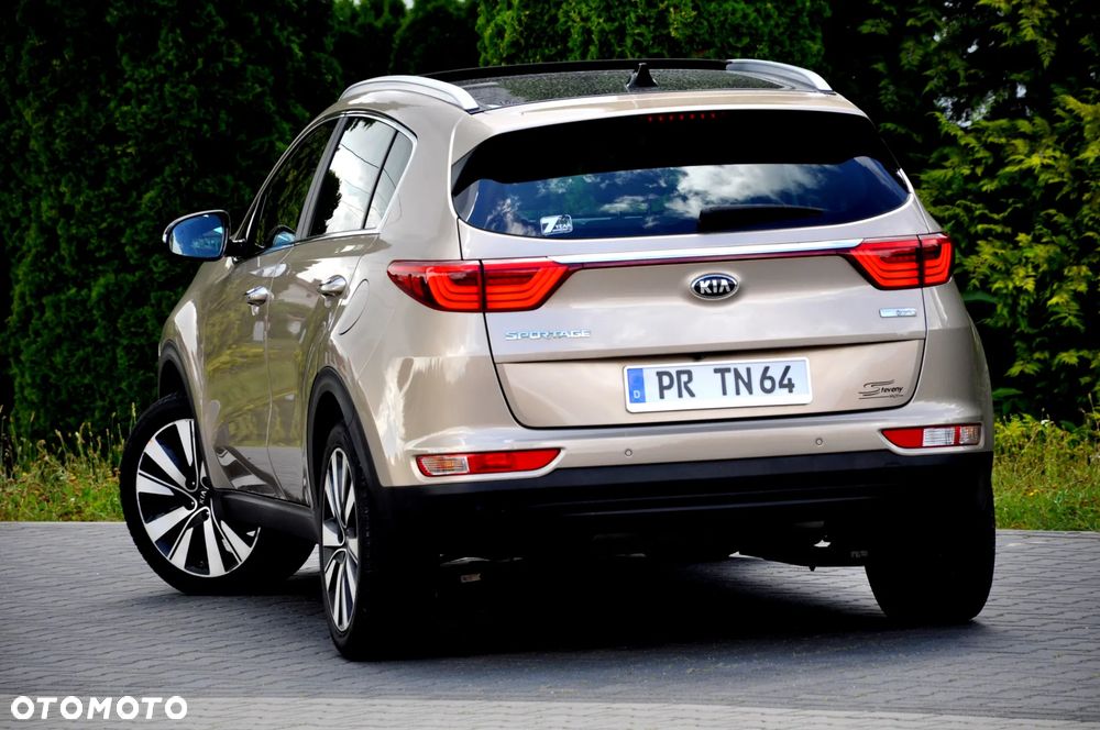 Kia Sportage 1.7 CRDI 2WD Dream-Team Edition - 24