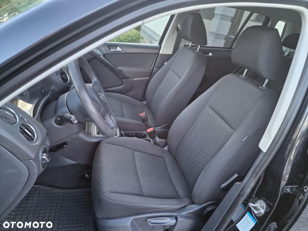 Volkswagen Tiguan 2.0 TDI DPF BlueMotion Technology Trend & Fun - 20