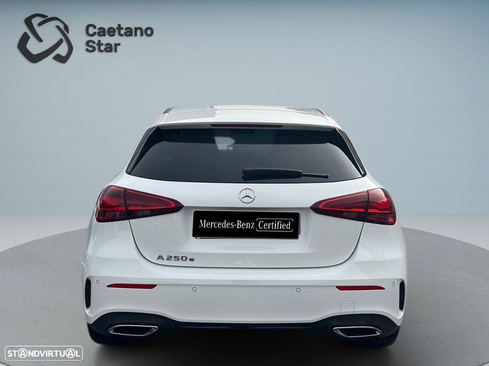 Mercedes-Benz A 250 e - 6