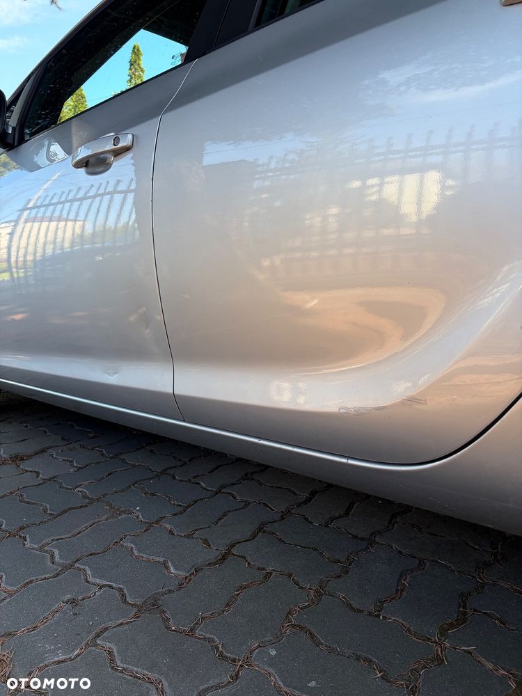 Opel Astra 1.7 CDTI DPF Edition - 12