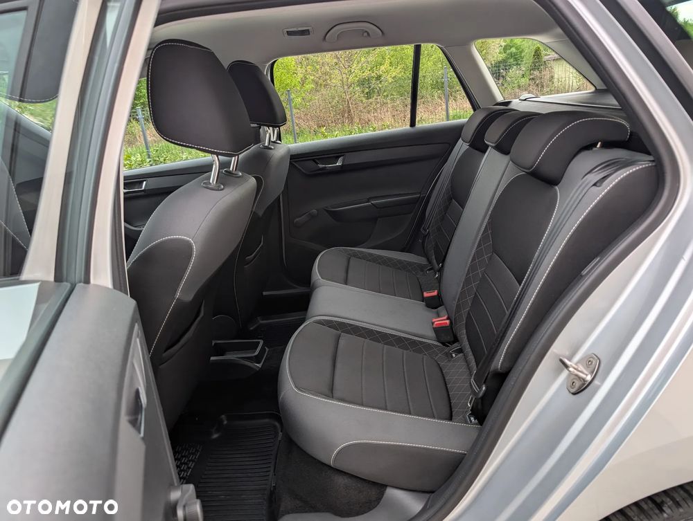 Skoda Fabia 1.0 TSI Ambition - 17