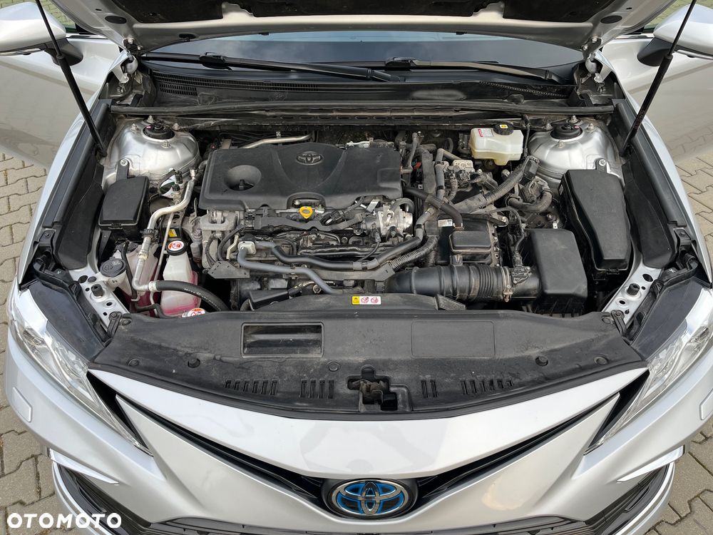 Toyota Camry 2.5 Hybrid Executive CVT - 30
