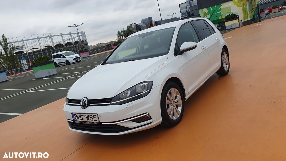 Volkswagen Golf 1.0 TSI Comfortline - 1