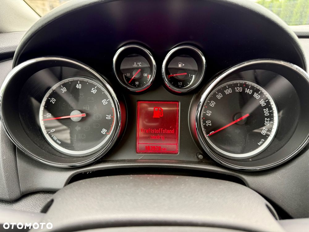 Opel Astra - 15