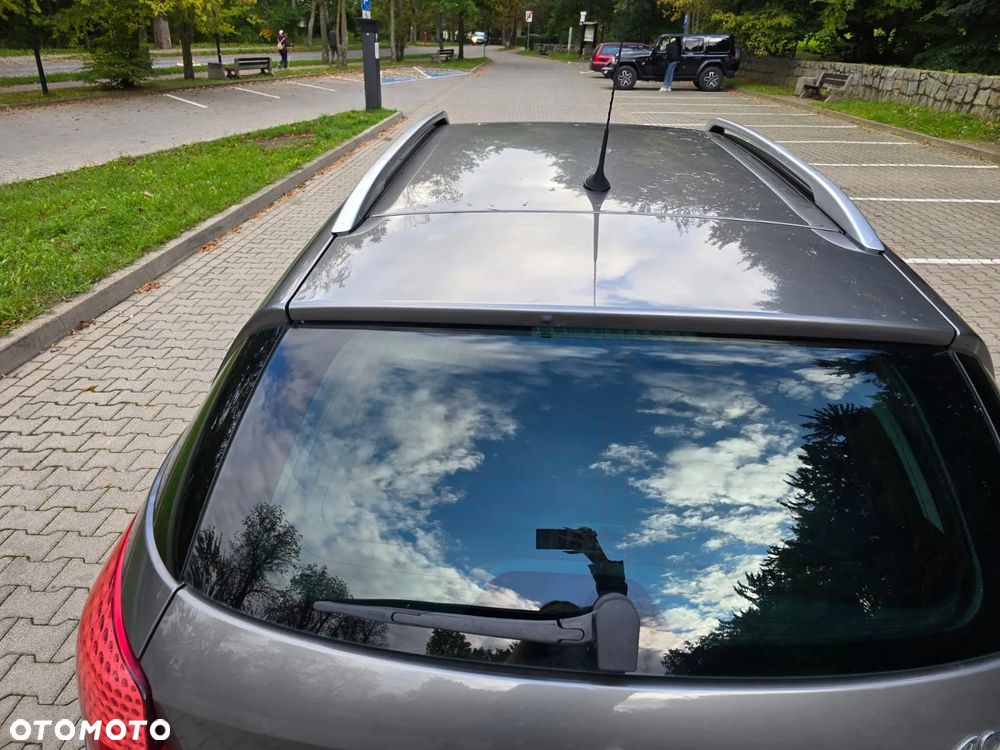 Peugeot 407 - 13
