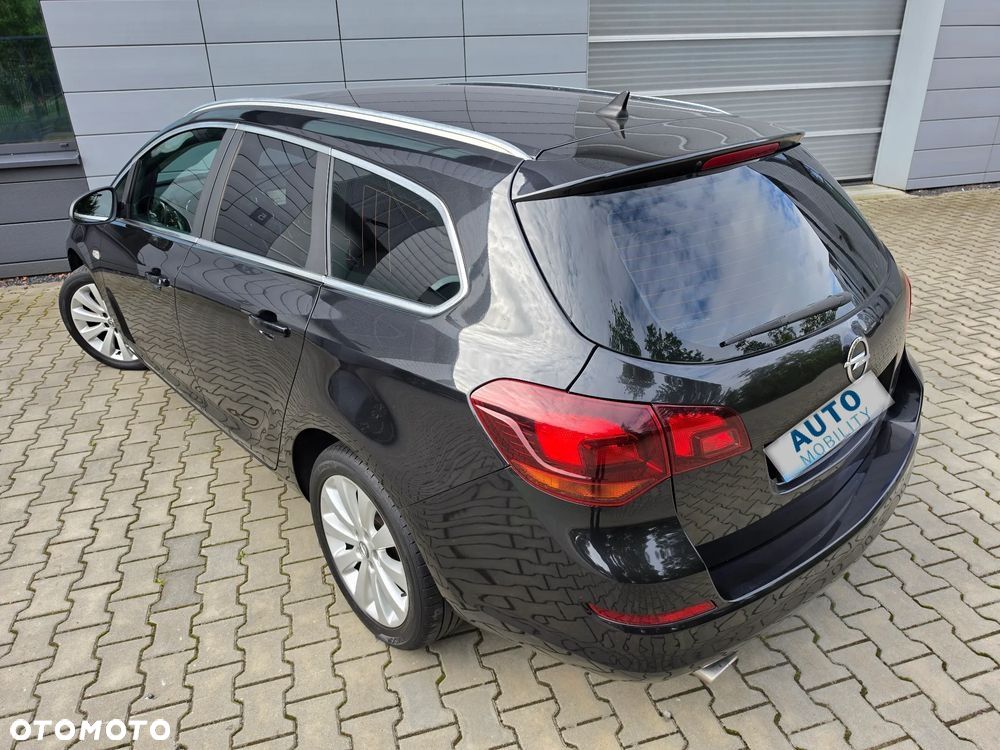 Opel Astra 1.4 Turbo Innovation - 14