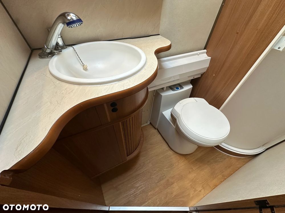 Kabe ROYAL 610 DXL KS z klimą dachową, napędem i ALDE !!! - 39