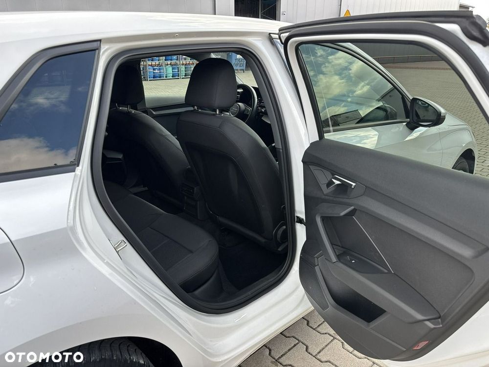Audi A3 Sportback 35 TFSI S tronic advanced - 18