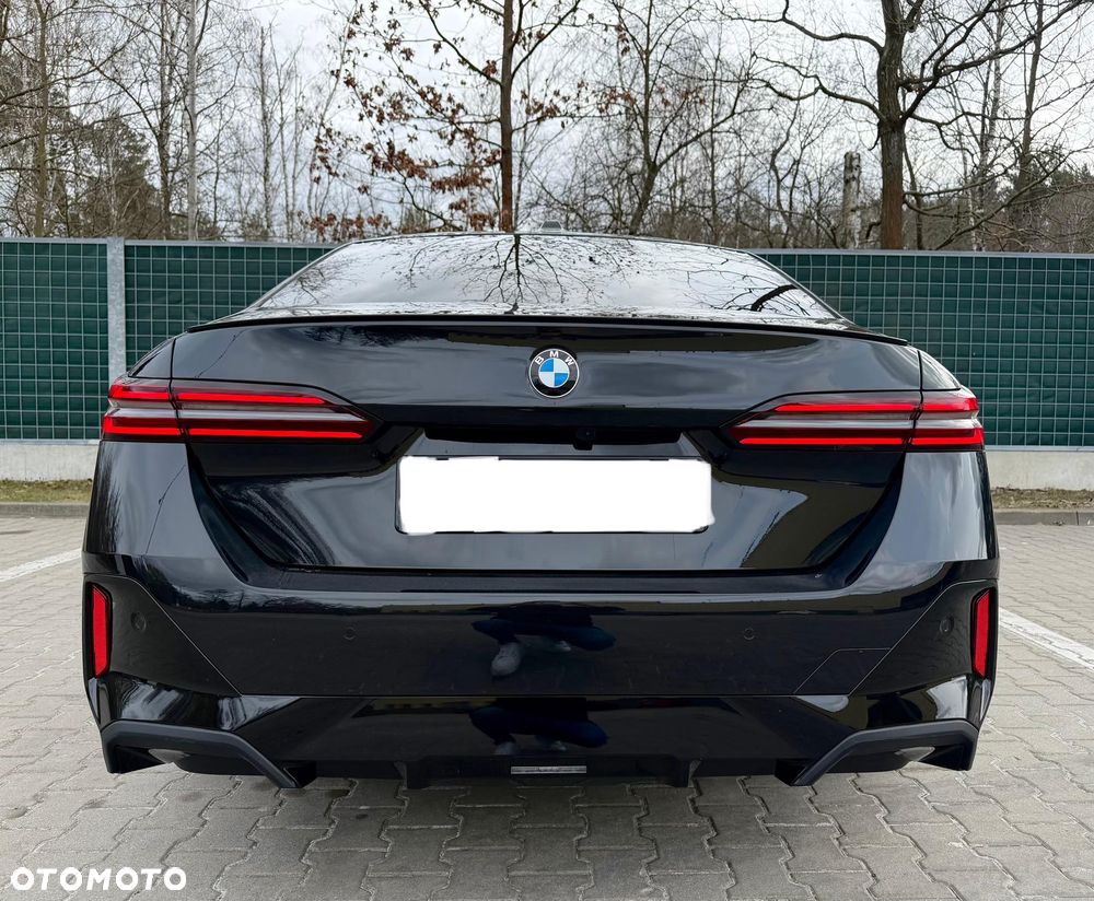 BMW Seria 5 - 16