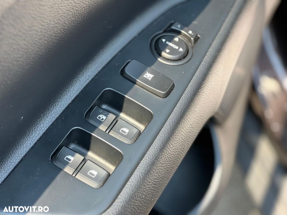 Kia Stonic 1.4 GSL 6AT Urban - 10