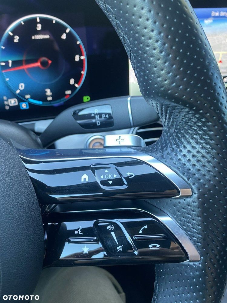 Mercedes-Benz Klasa E - 20