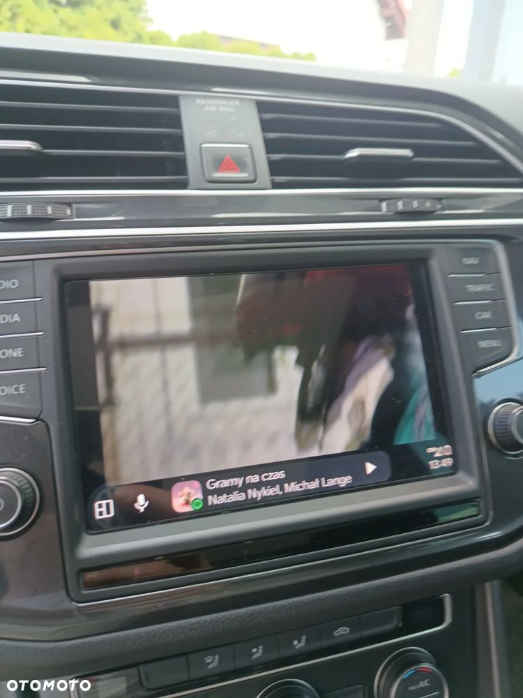 Volkswagen Tiguan - 23
