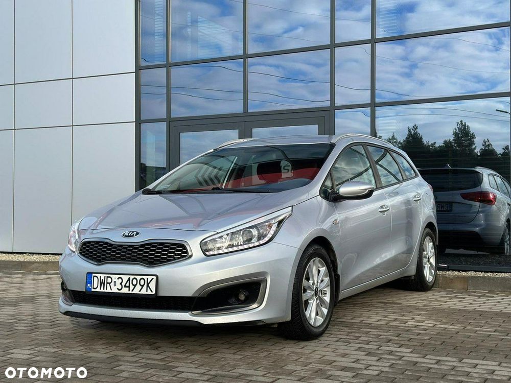 Kia Ceed 1.6 CRDi L - 4